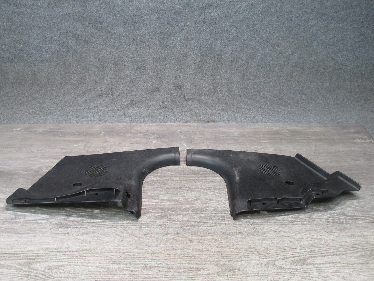 05-11 Mercedes R171 Slk-class Set of 2 Left & Right Kick Trim Cover Panel OEM