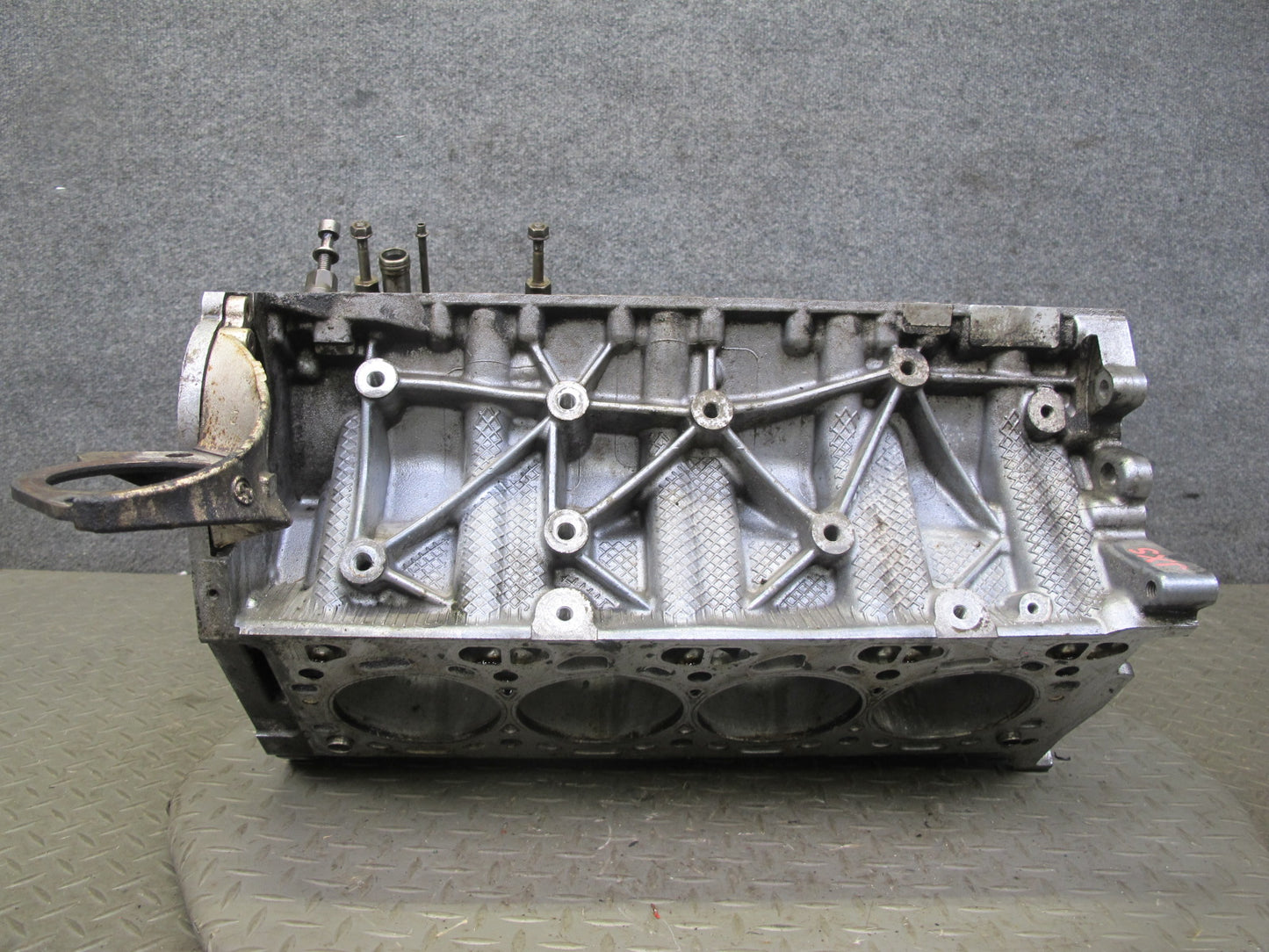 2012-2014 BMW E71 X6M 4.4L S63 Engine Motor Block 86k Miles