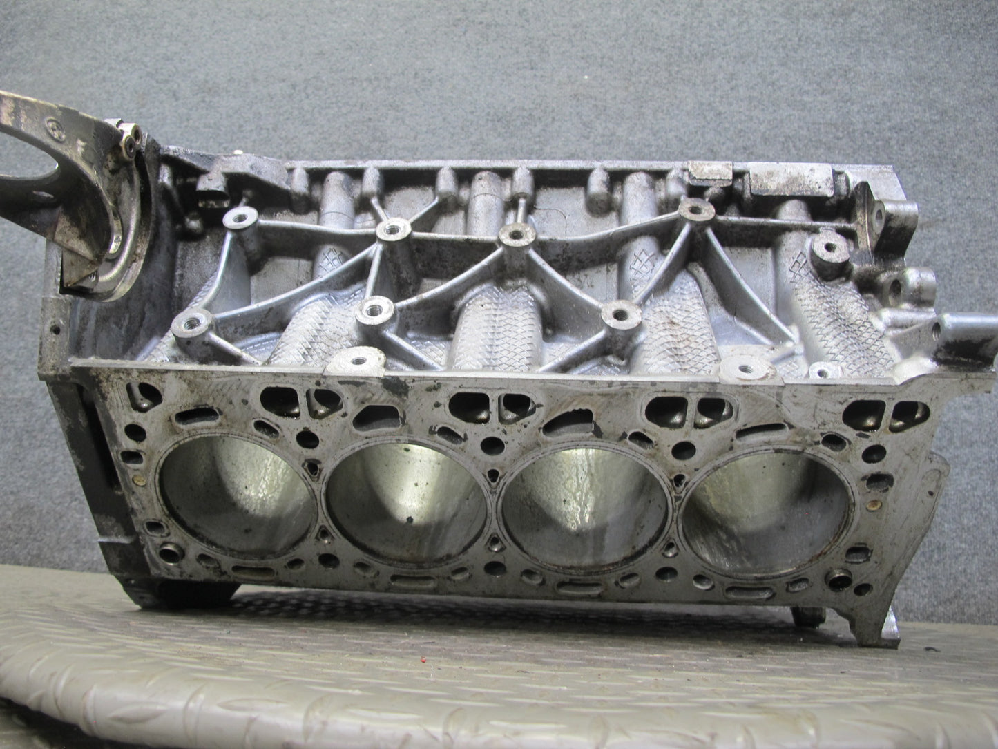 2012-2014 BMW E71 X6M 4.4L S63 Engine Motor Block 86k Miles