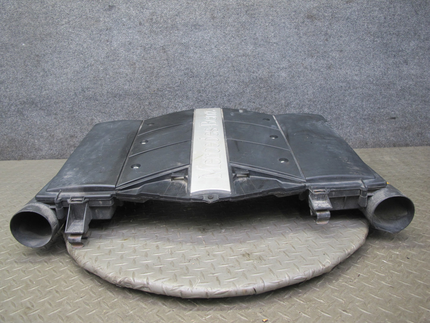 99-02 Mercedes R129 SL500 M113 Engine Air Intake Cleaner Filter Box OEM