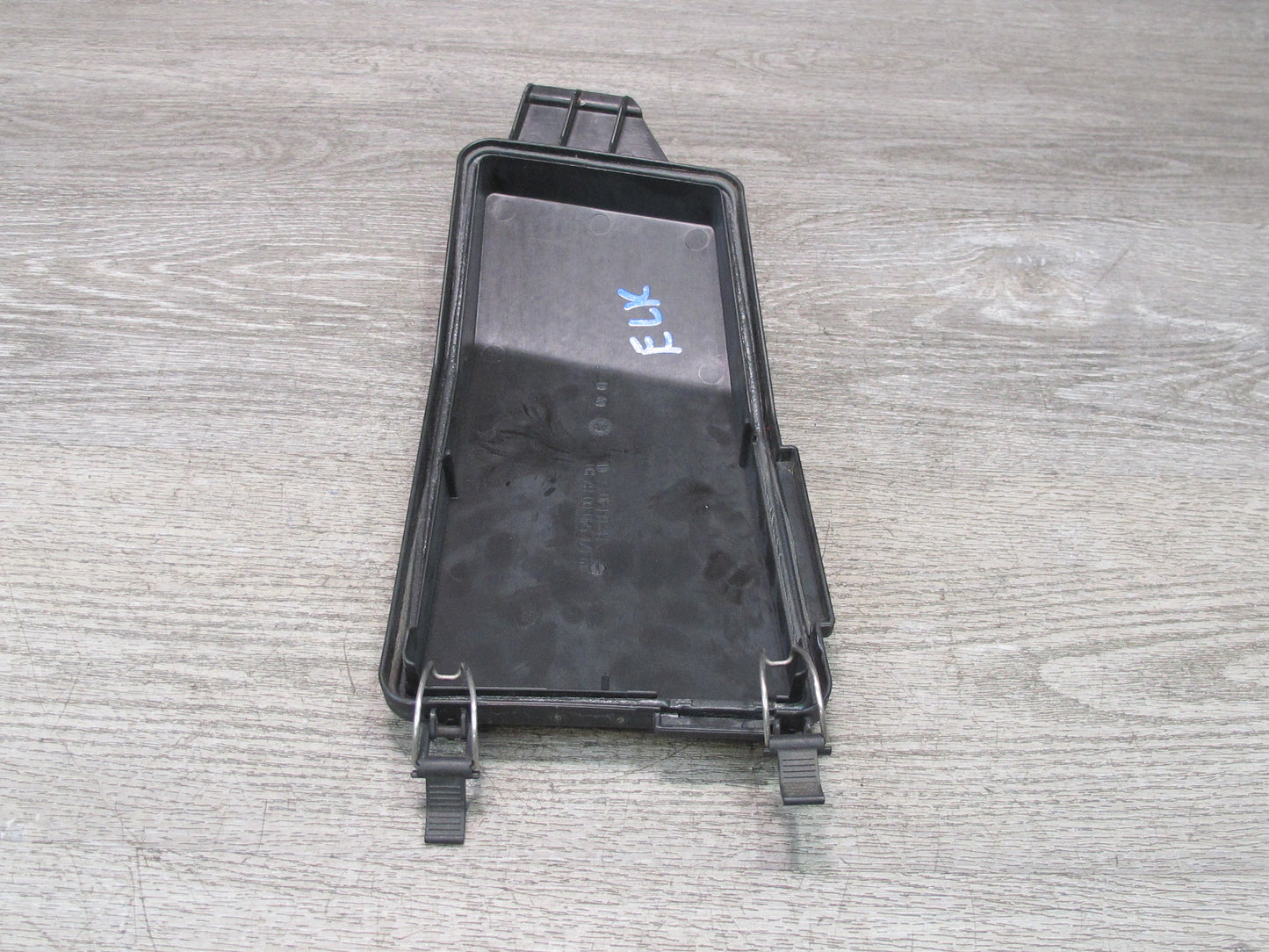 05-11 Mercedes R171 Slk-class Front Fuse Relay Box Lid Cover 1715400082 OEM