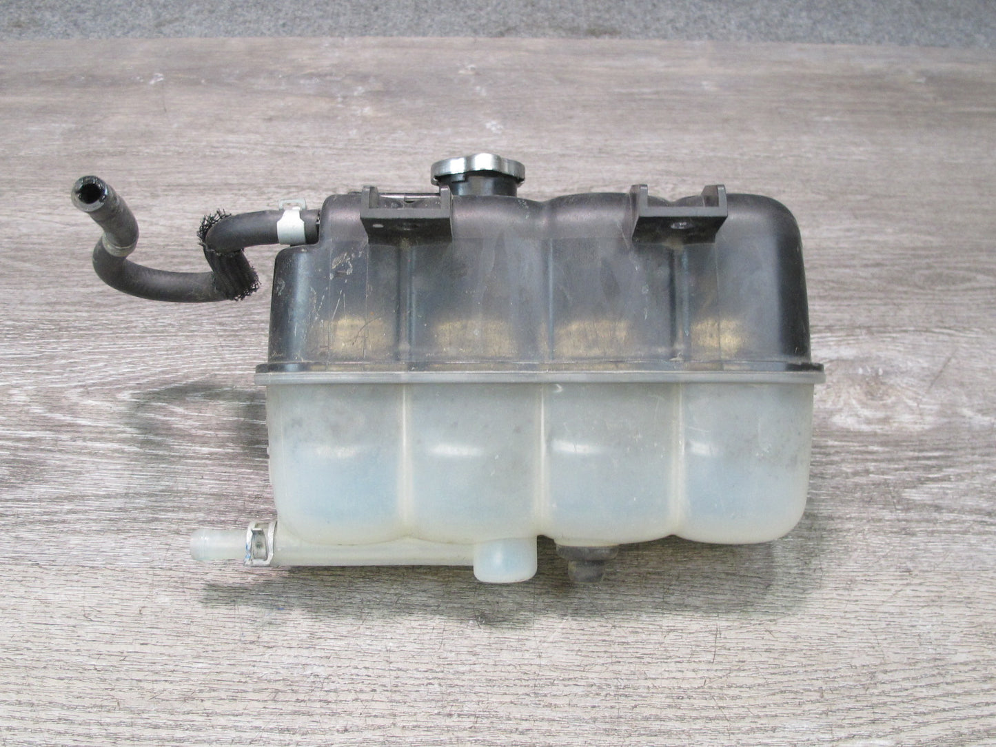2011-2020 Infiniti QX56 QX80 Engine Coolant Expansion Overflow Reservoir Bottle