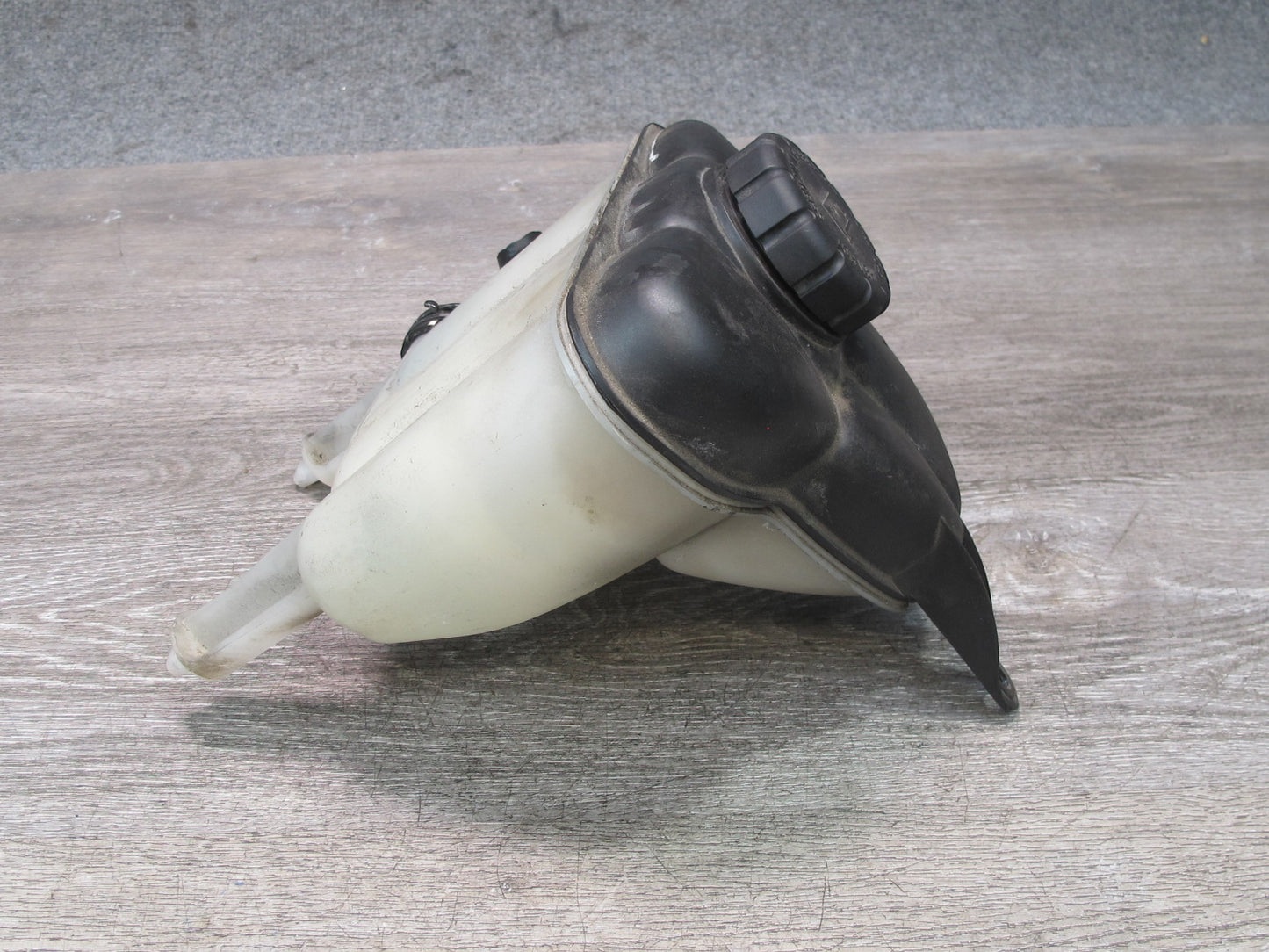 05-11 Mercedes R171 Slk-class Engine Expansion Overflow Reservoir Tank OEM
