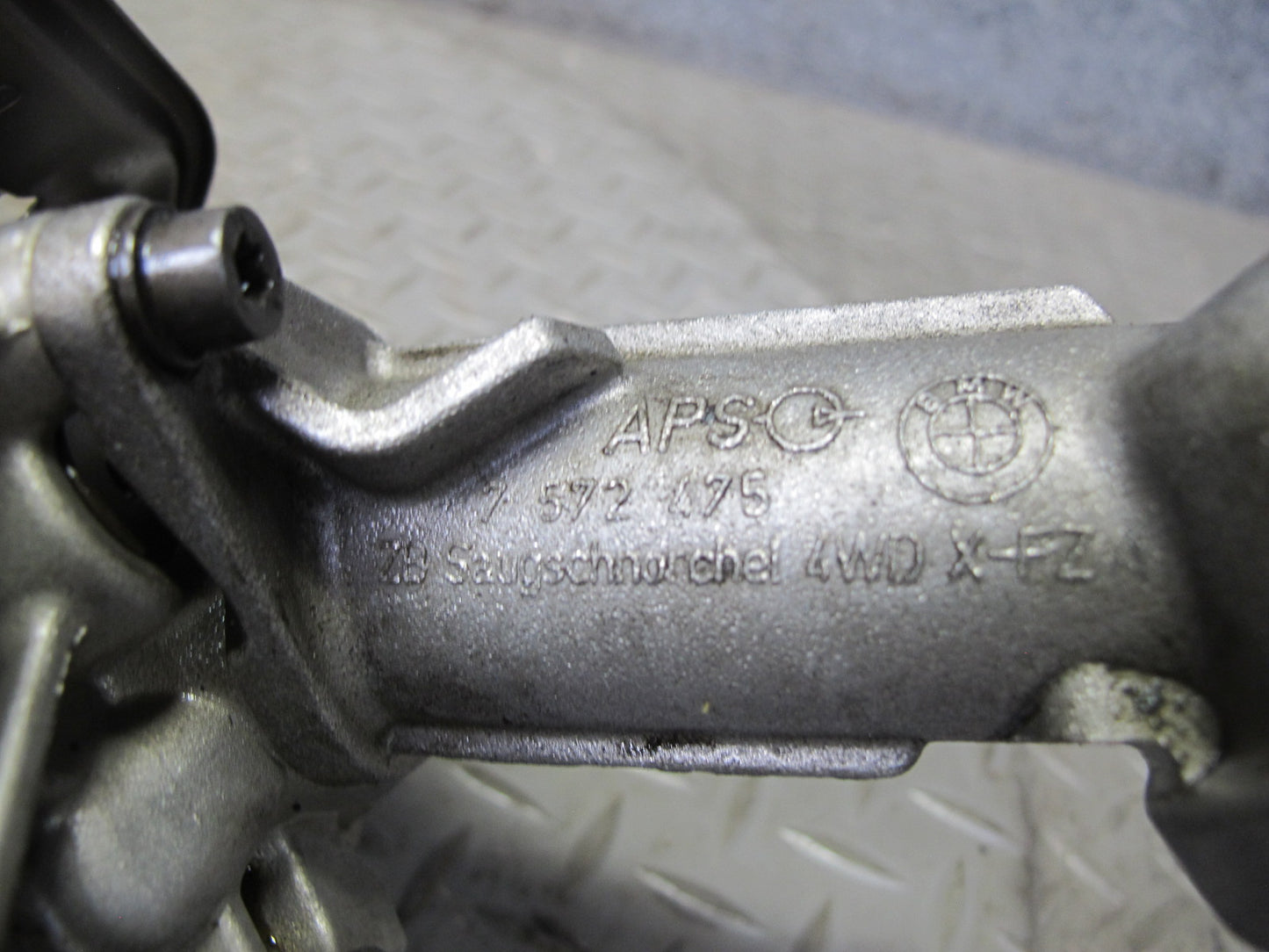 2010-2014 BMW E71 X6M S63 Engine Motor Oil Pump