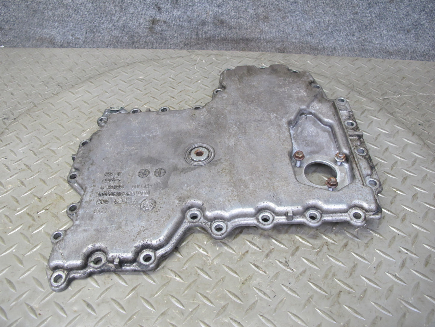 2010-2014 BMW E71 X6 X6M 4.4L Engine Motor Lower Oil Pan 7566803