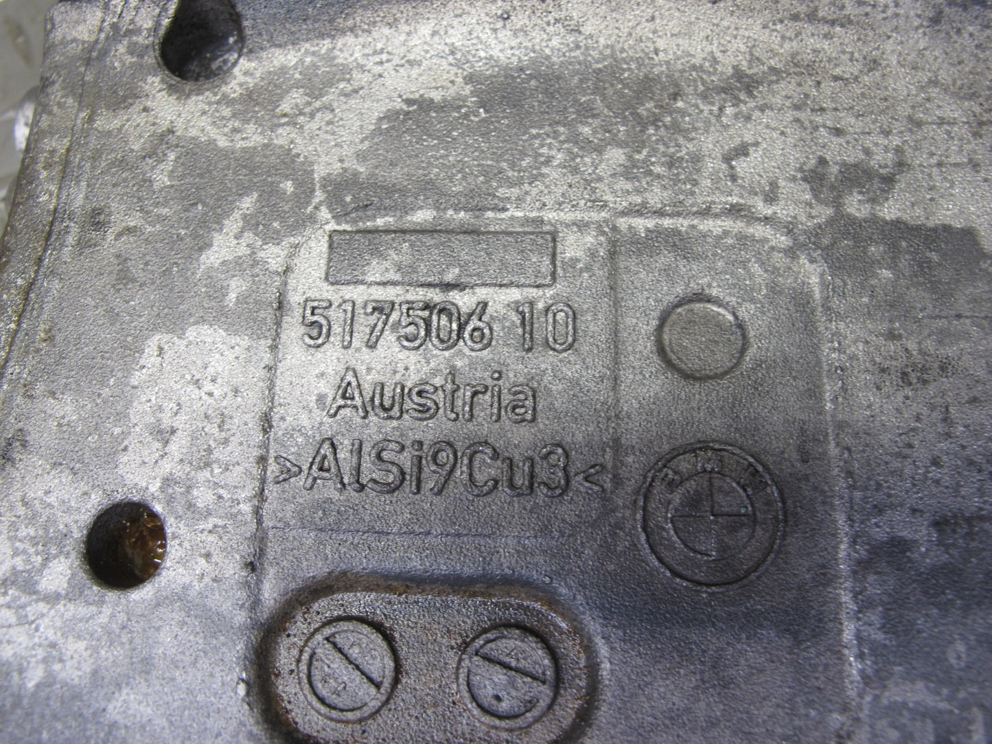 2011-2014 BMW E71 X6M 4.4L S63 Engine Motor Upper Oil Pan 86k Miles