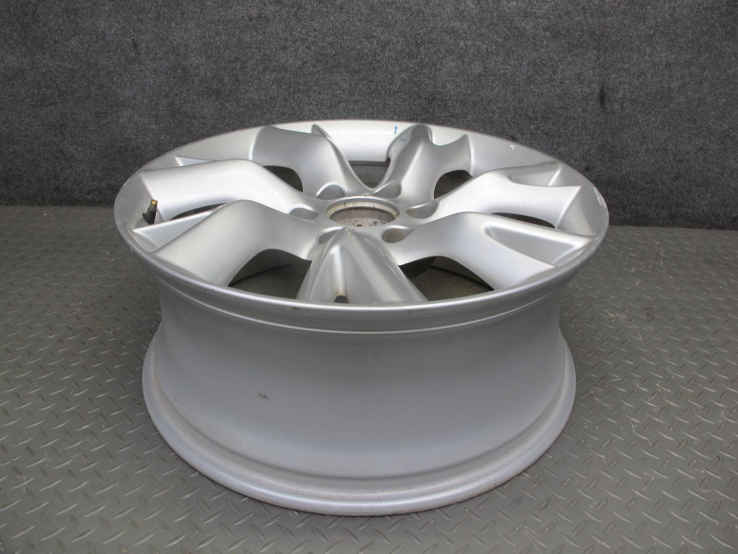 2011-2014 Infiniti QX56 QX80 Factory 20" R20 Alloy Wheel Rim 20x8J ET30