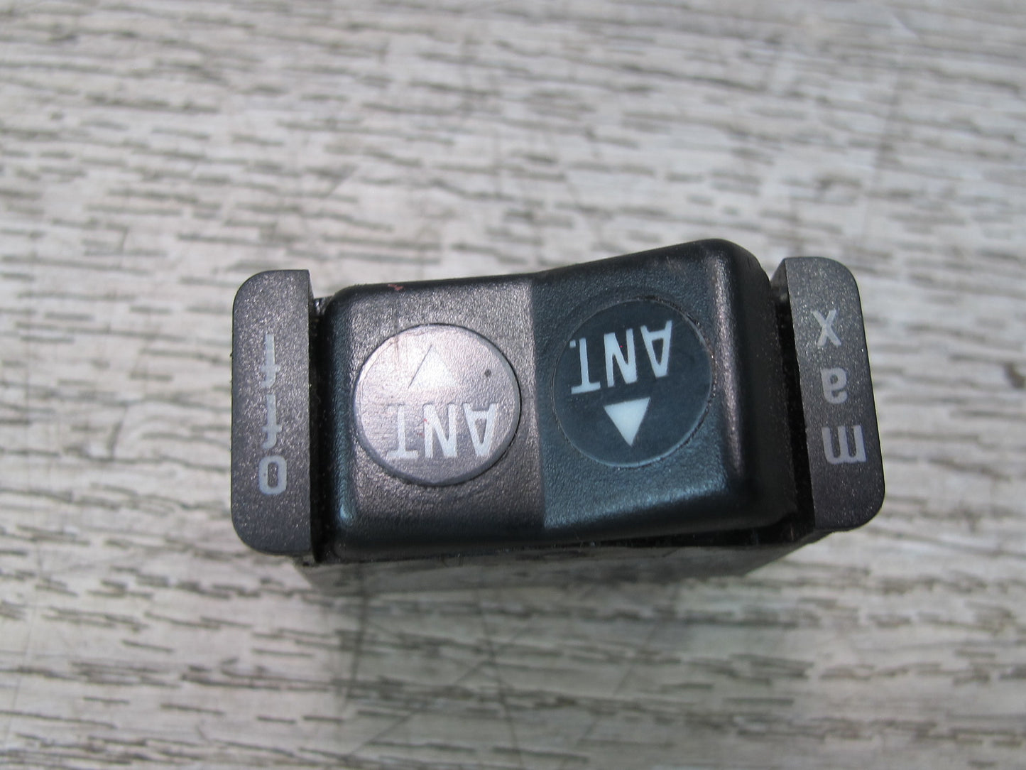 73-85 Mercedes R107 Radio Power Antenna Button Switch 0008206910 OEM