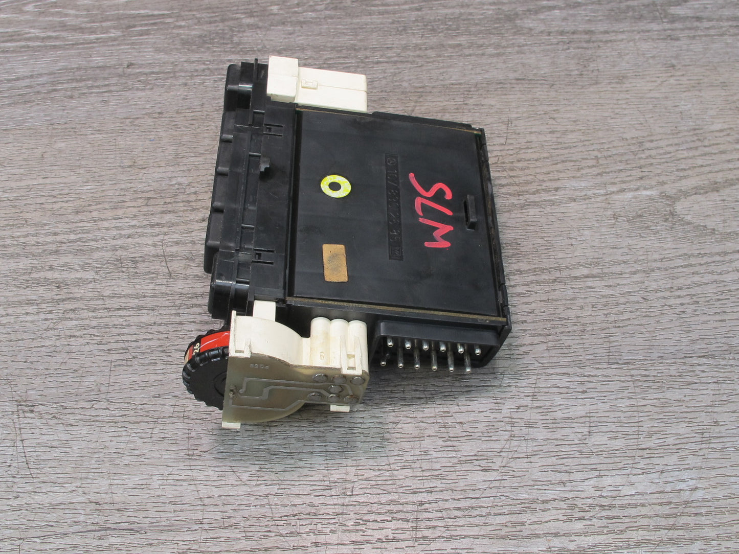 81-85 Mercedes R107 380SL A/C Heater Climate Control Switch Panel 1078302685 OEM