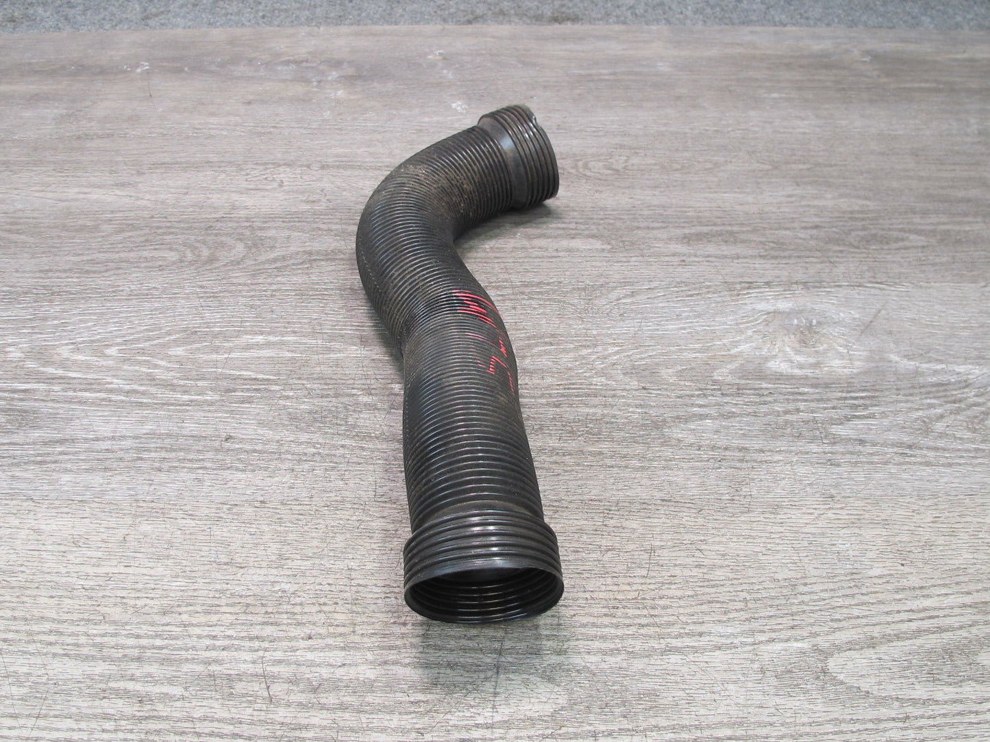 73-85 Mercedes R107 Set of 2 Dash Air Vent Hose Pipe Line OEM