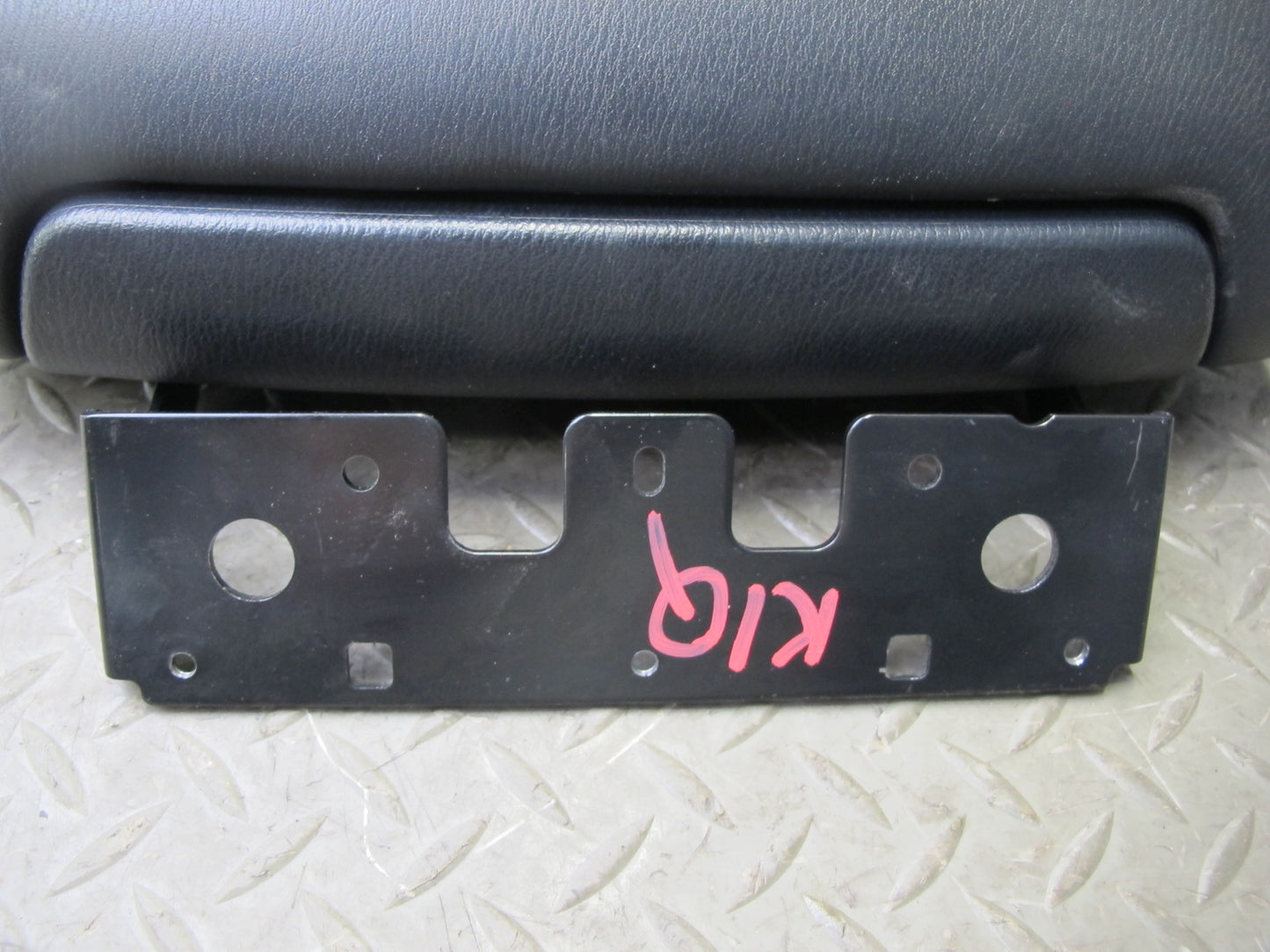 2011-2017 Infiniti QX56 QX80 Front Center Console Armrest Lid Leather Black