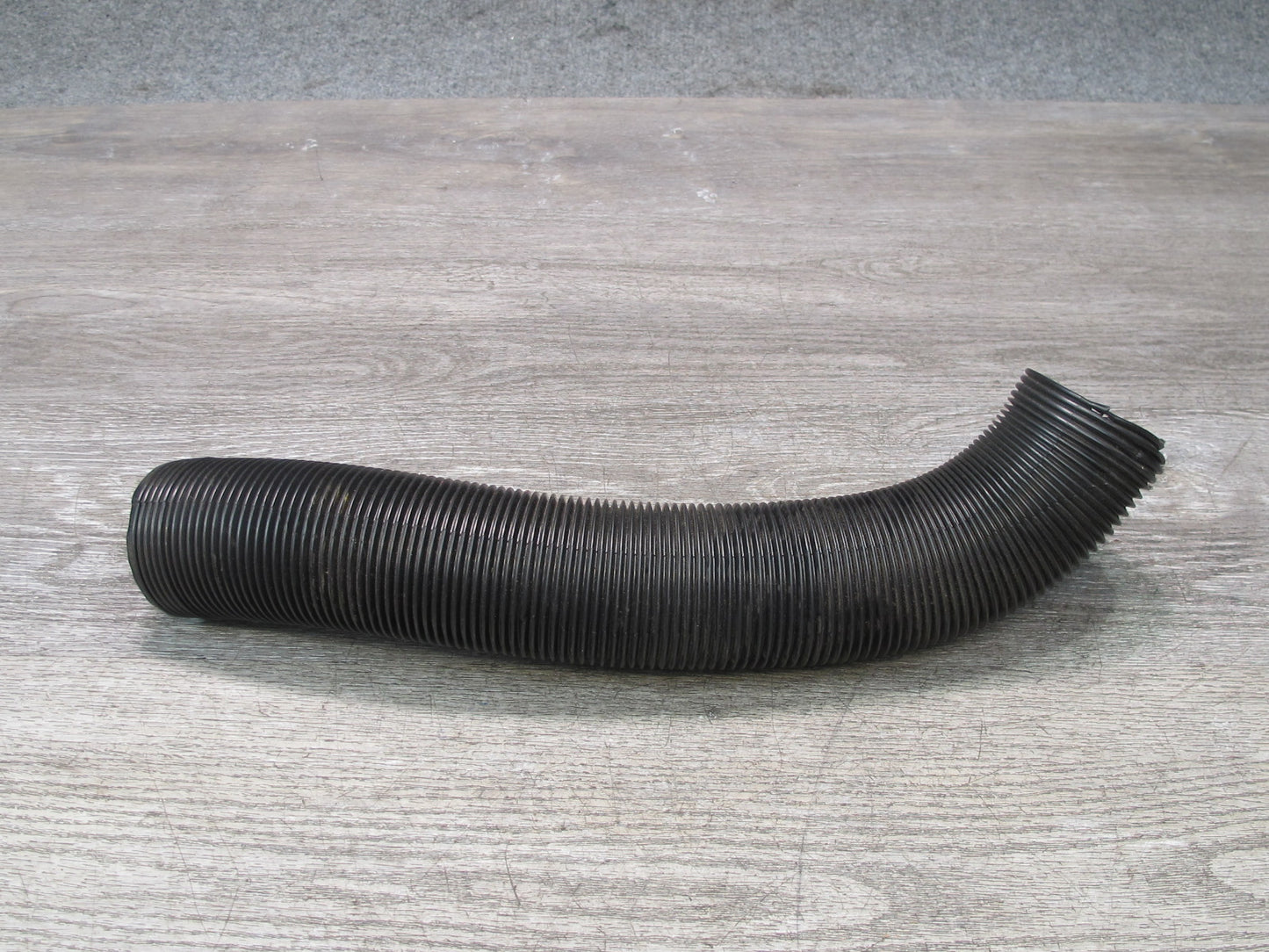 73-85 Mercedes R107 Set of 2 Dash Air Vent Hose Pipe Line OEM
