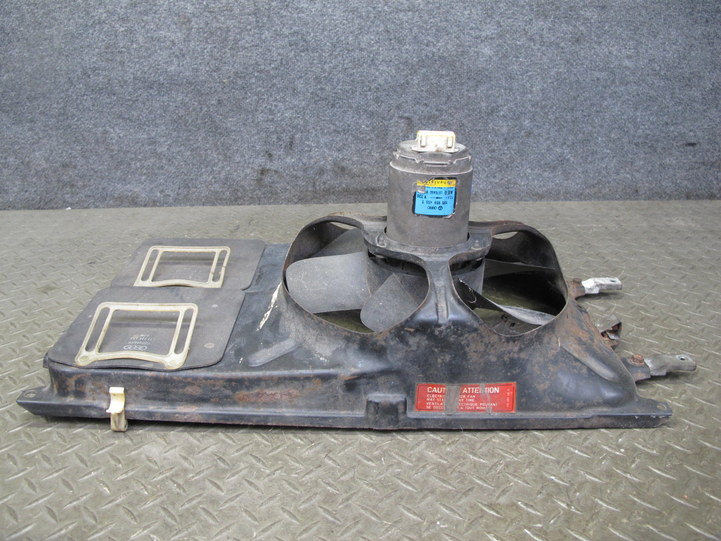 85-88 Volkswagen VW Scirocco Electric Radiator Cooling Fan & Shroud OEM