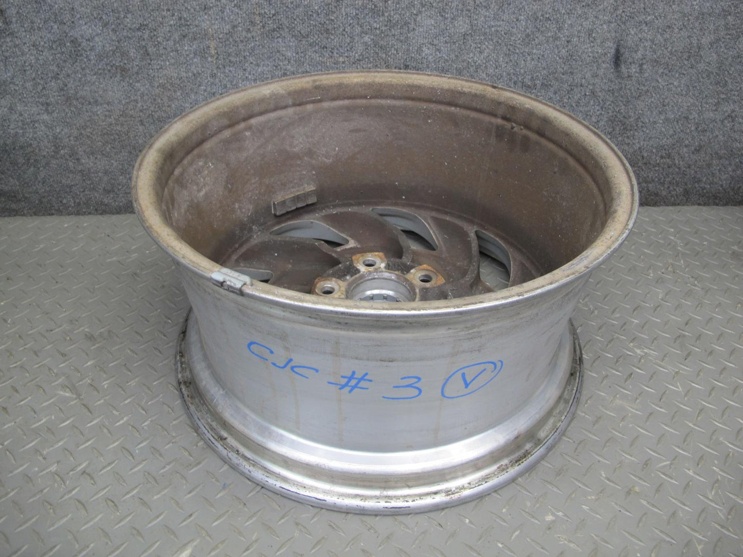 93-96 Chevrolet Corvette C4 Set of 4 17" R17 Wheel Rim 17x9.5J 17X8.5J ET56 OEM
