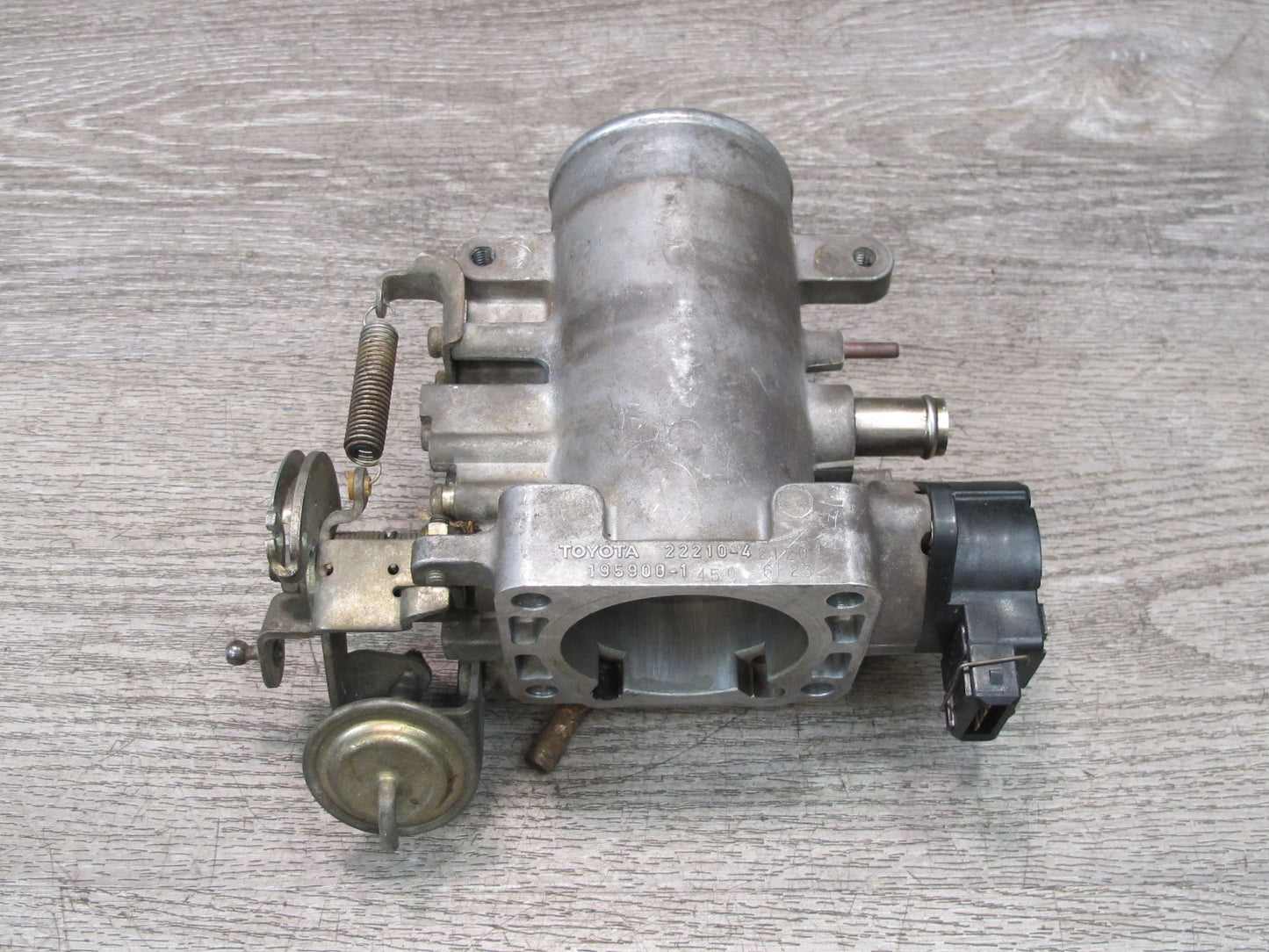 86-88 Toyota Supra MA70L MK3 7MGE AT NON Turbo Throttle Body 22210-42120 OEM