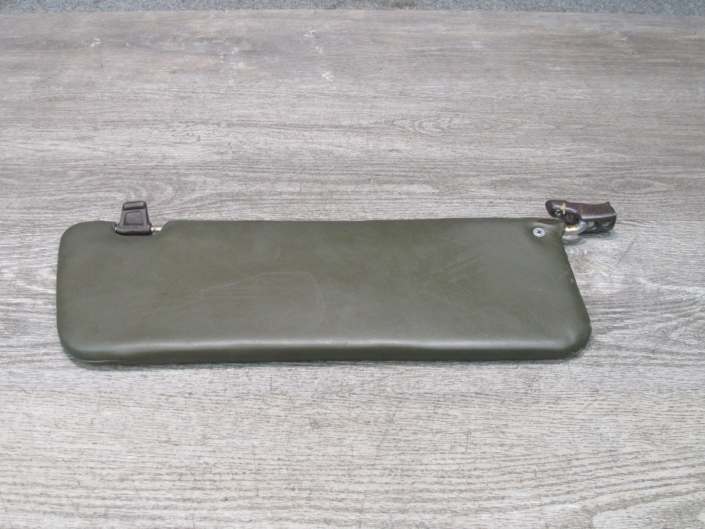 73-85 Mercedes R107 Sl-class Set of 2 Front Left & Right Sun Visor Brown OEM
