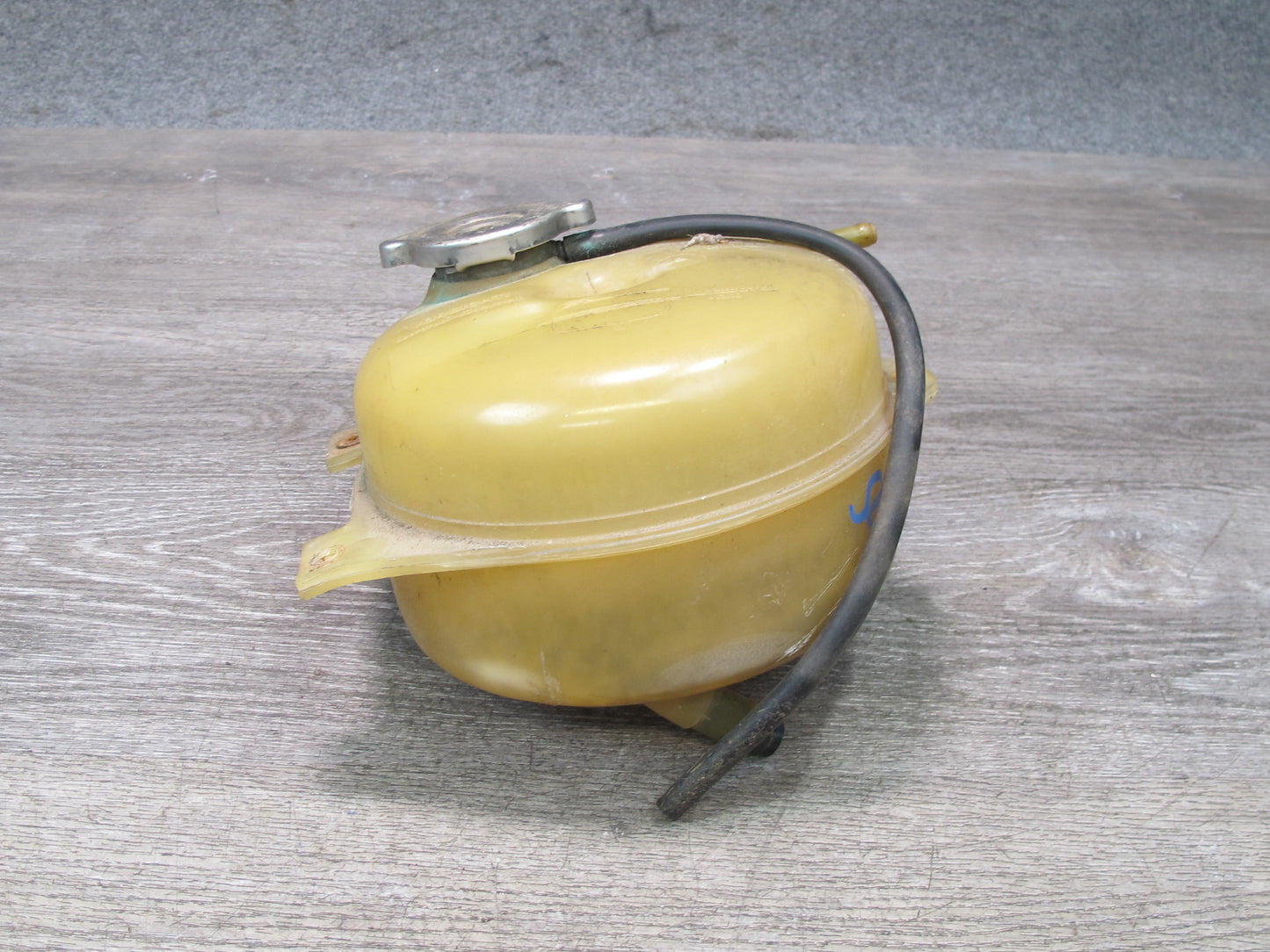 73-85 Mercedes R107 Engine Coolant Expansion Overflow Reservoir Tank OEM