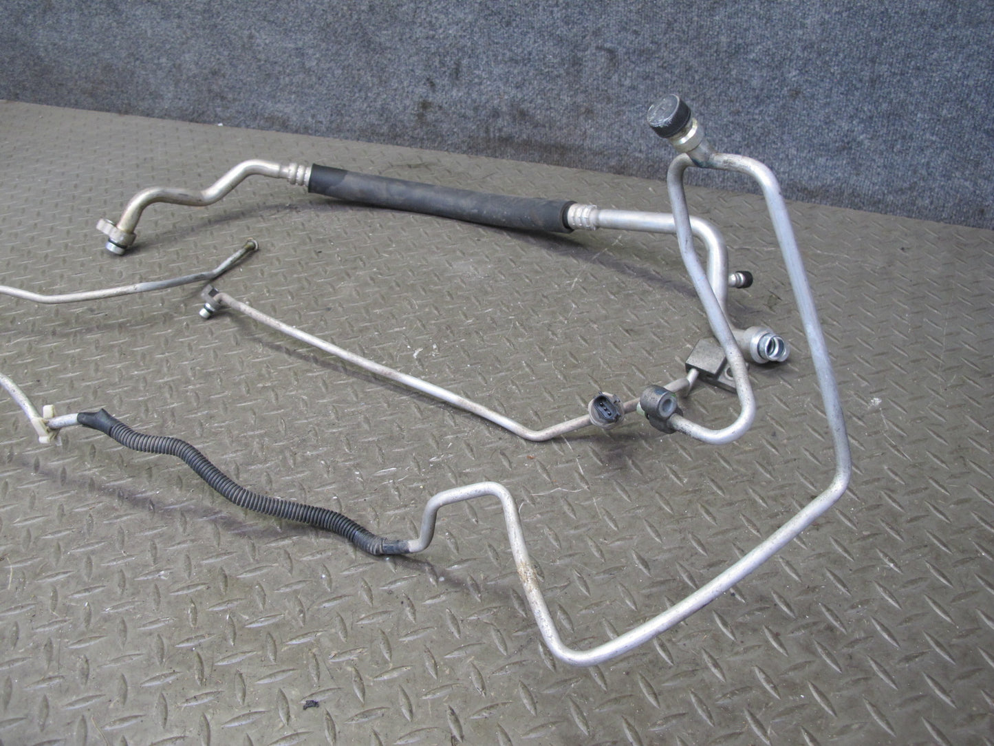 2011-2017 Infiniti QX56 QX80 A/C Air Conditioning Line Hose Pipe W/ Dryer Set