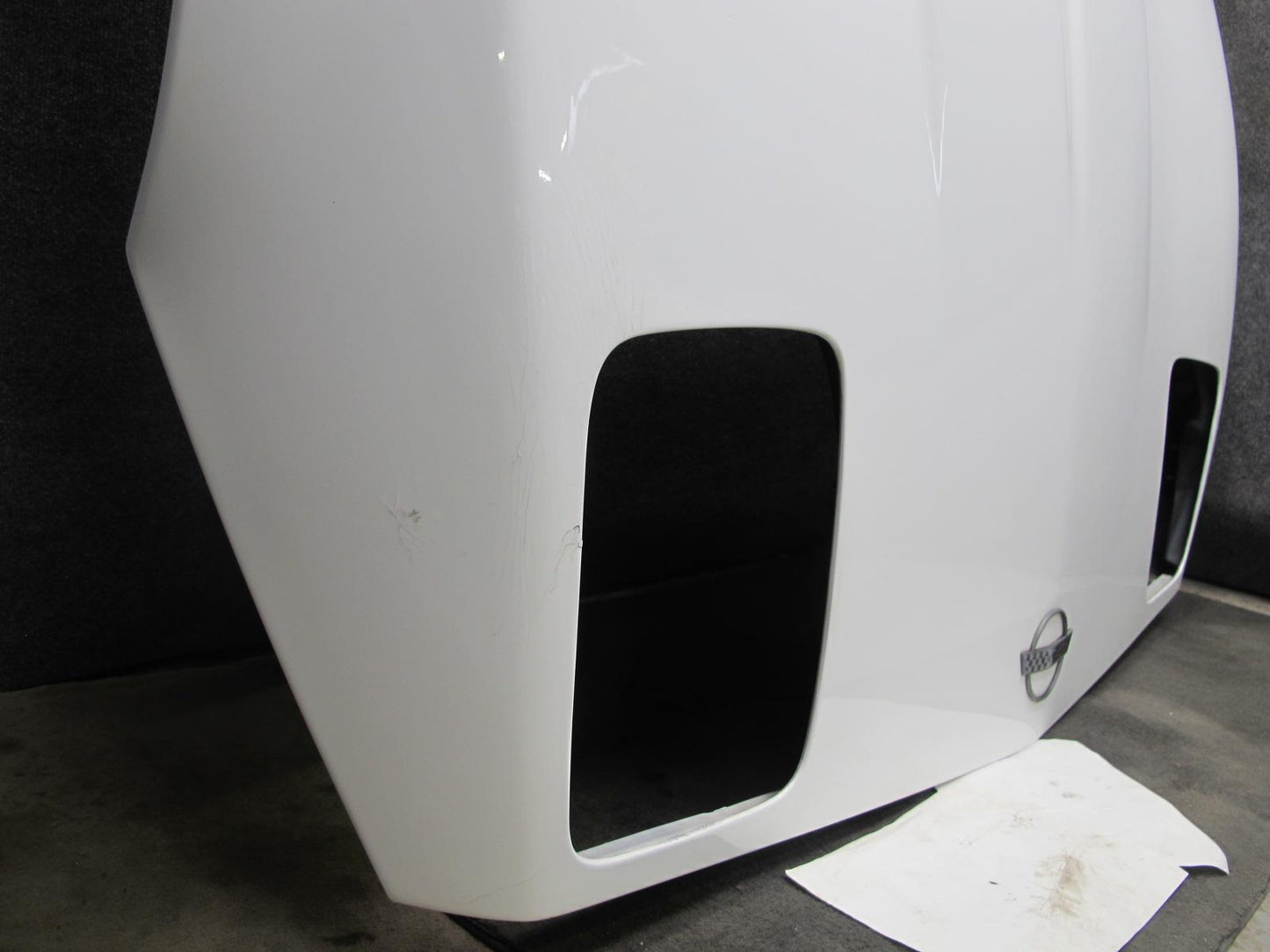 85-96 Chevrolet Corvette C4 Front Hood Bonnet Shell Panel Artic White OEM