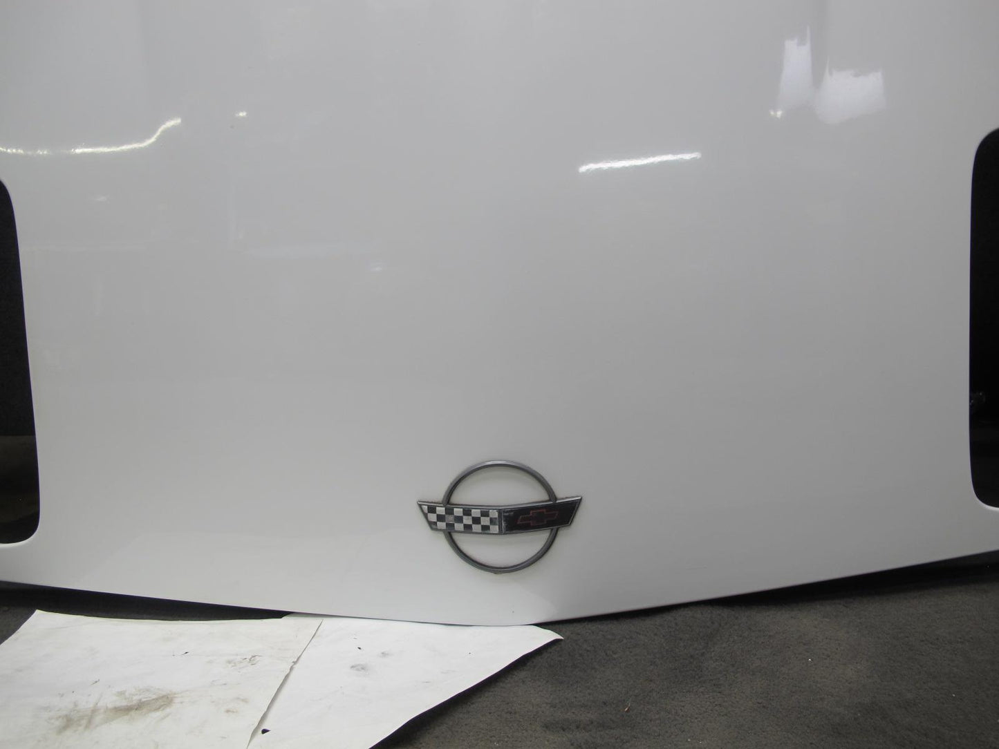 85-96 Chevrolet Corvette C4 Front Hood Bonnet Shell Panel Artic White OEM