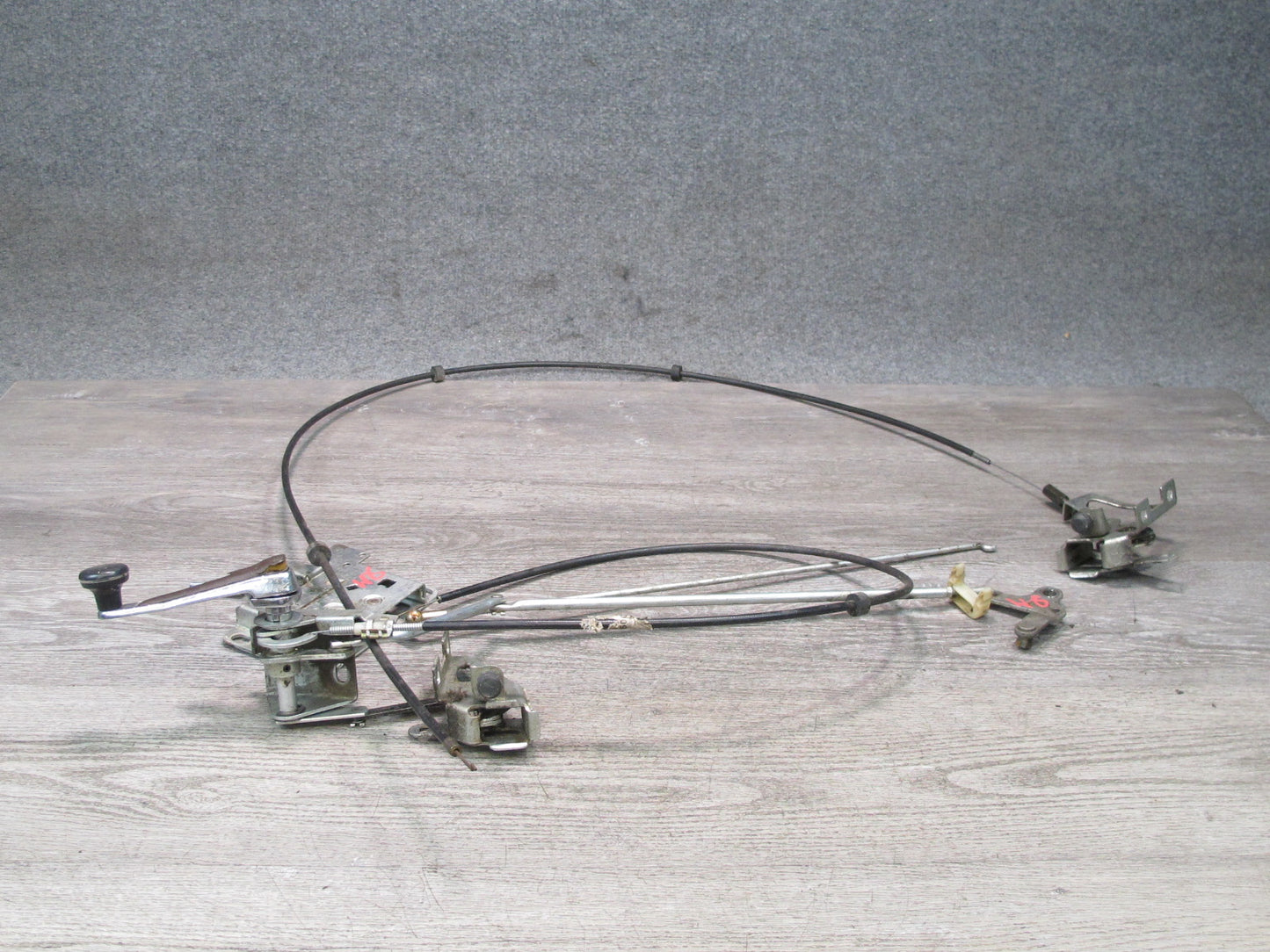 73-85 Mercedes R107 Convertible TOP Roof Lock Latch Actuator Cable Set OEM