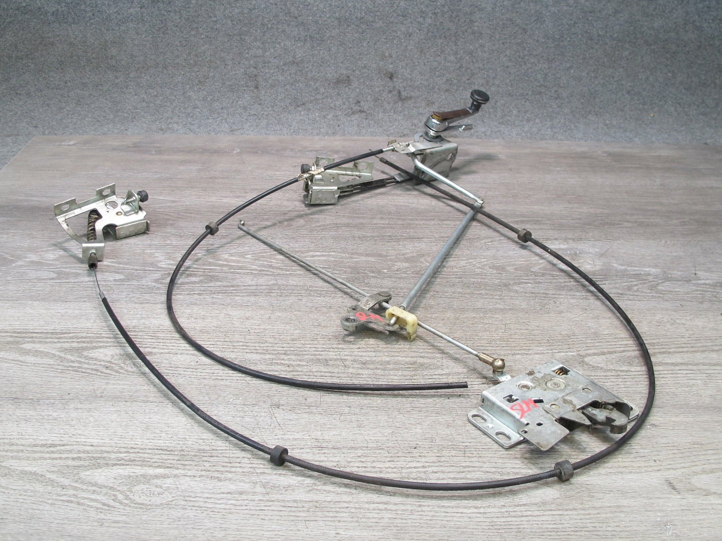 73-85 Mercedes R107 Convertible TOP Roof Lock Latch Actuator Cable Set OEM