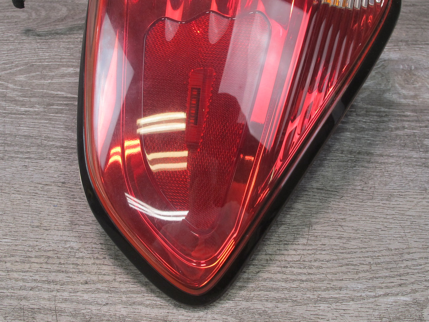 2011-2014 Infiniti QX56 QX80 Rear Left Driver Side Outer Tail Light Lamp