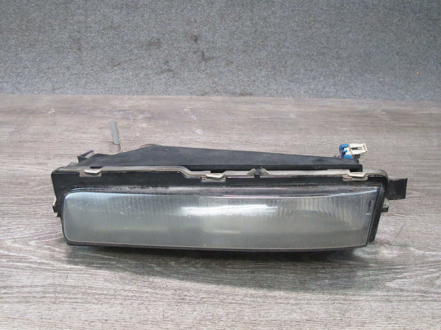 91-96 Chevrolet Corvette C4 Front Left Fog Turn Signal Light Lamp 16514383 OEM