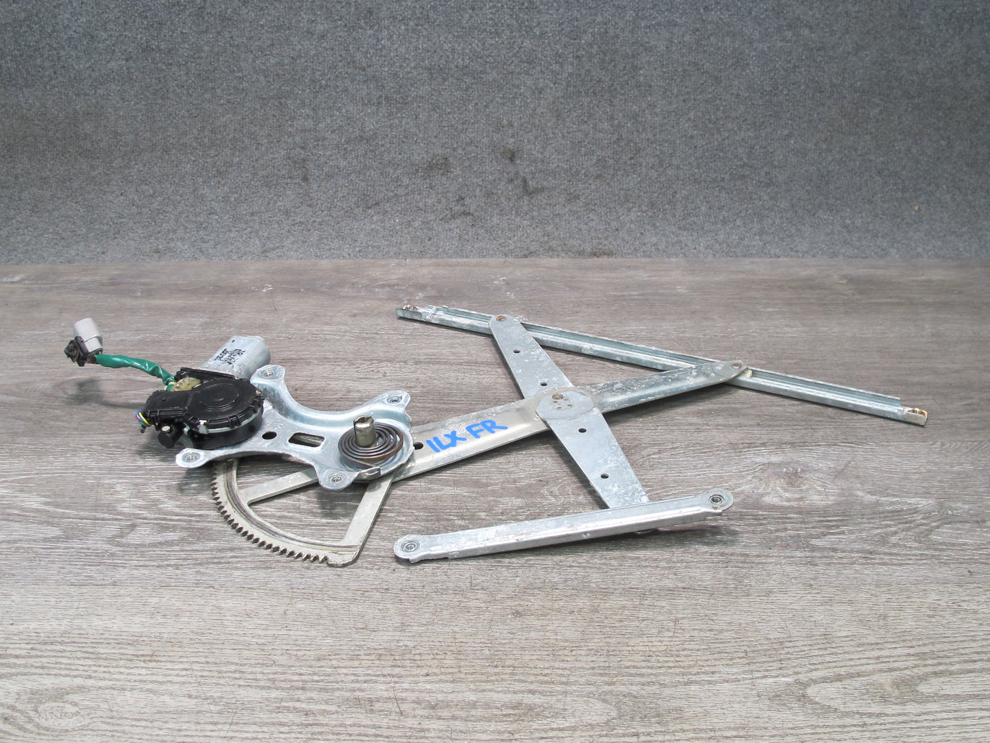 1998-2007 Lexus J100 LX470 Front Right Passenger Side Window Regulator W/ Motor