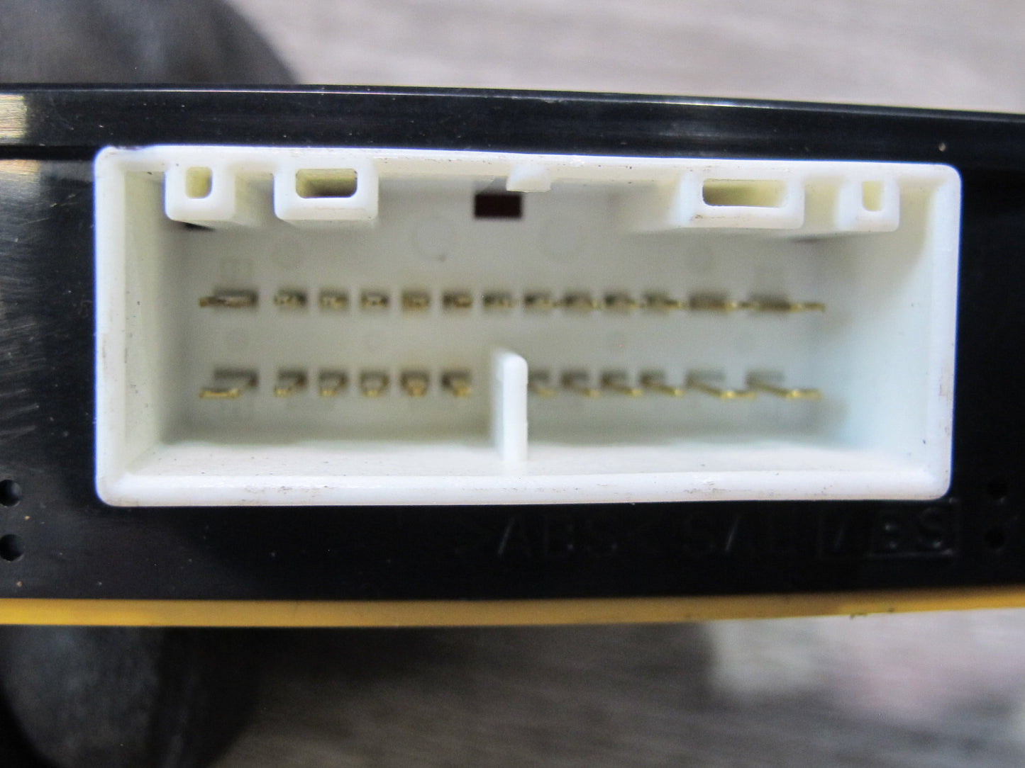 1998-2002 Lexus J100 LX470 Outer Mirror Memory Control Module 89430-60040
