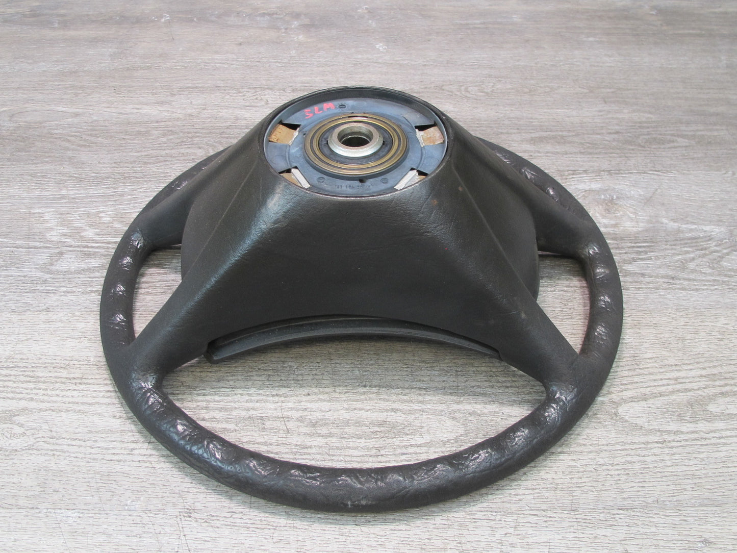 73-85 Mercedes R107 Sl-class Black Steering w Pad Cover OEM