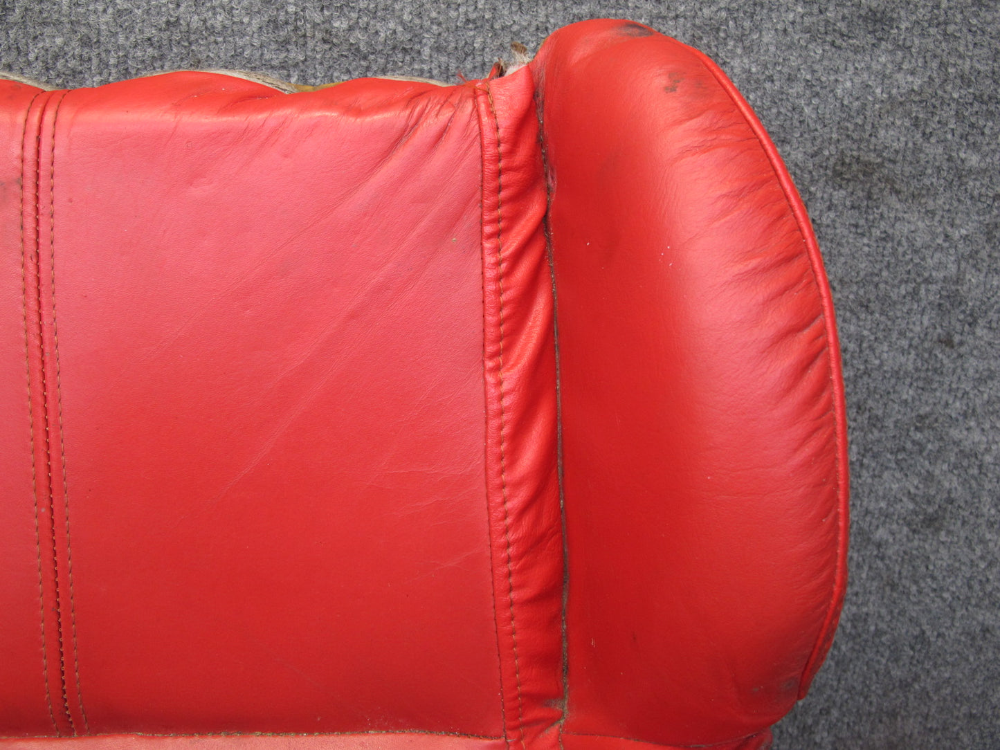 92-93 Chevrolet Corvette C4 Right Leather Seat Lower Cushion Torch RED OEM