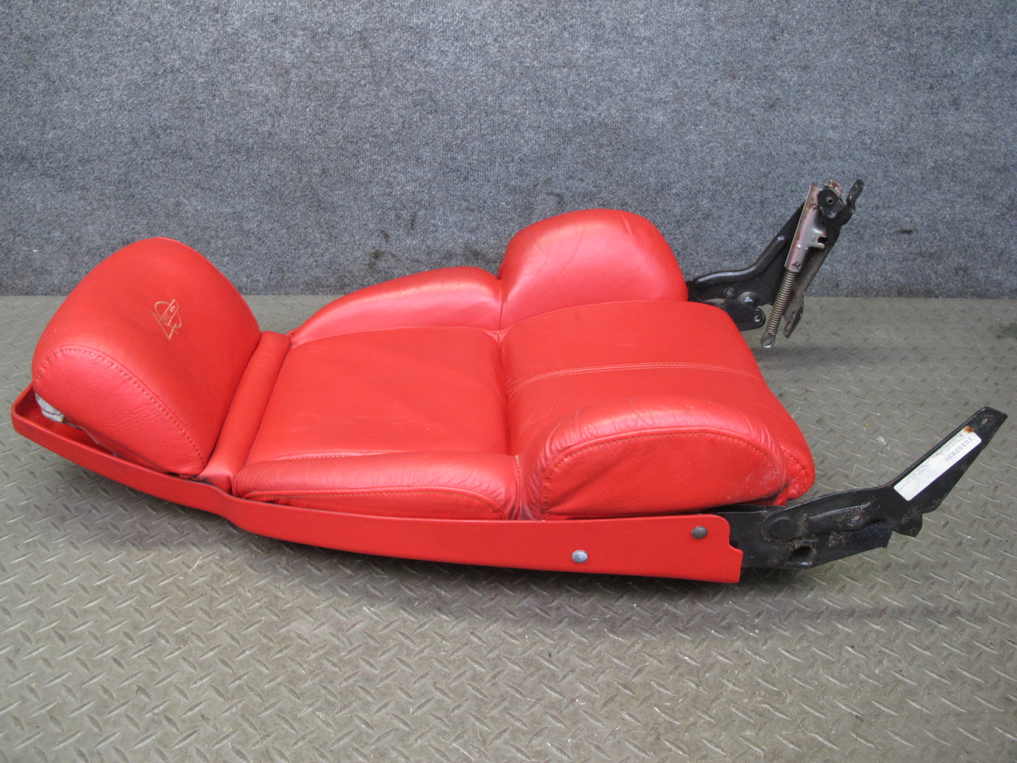 1993 Chevrolet Corvette C4 40TH Right Leather Seat Upper Cushion Torch RED OEM
