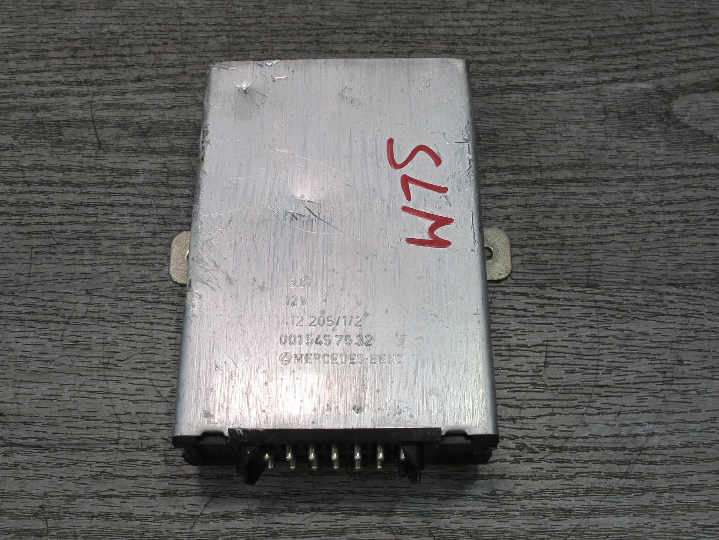 73-85 Mercedes R107 Cruise Control Module Unit 0015457632 OEM