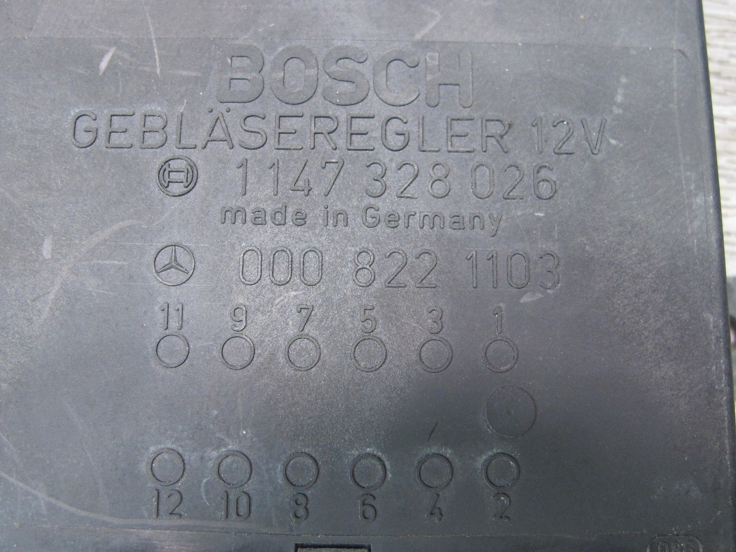 73-89 Mercedes R107 A/C Blower Motor Climate Control Module Relay 0008221103 OEM