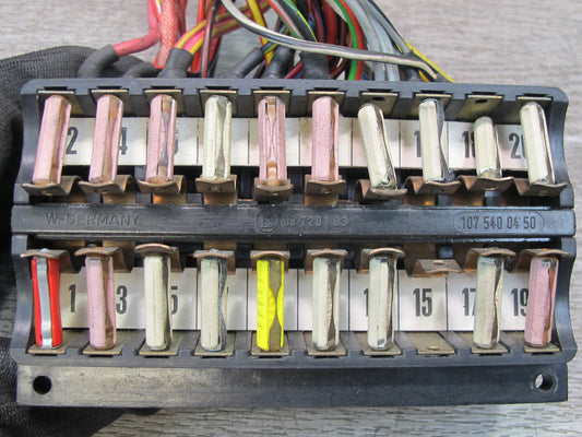 73-85 Mercedes R107 Sl-class Fuse Relay Box Module Unit 1075400450 OEM