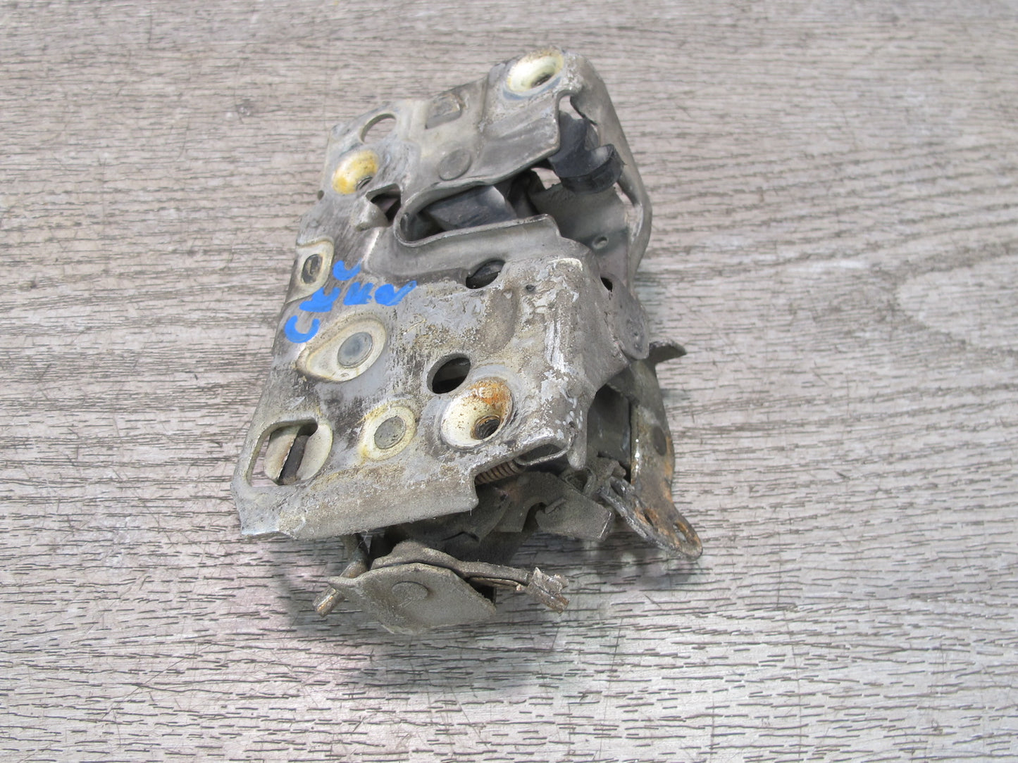 88-91 Chevrolet Corvette C4 Right Passenger Door Lock Latch OEM