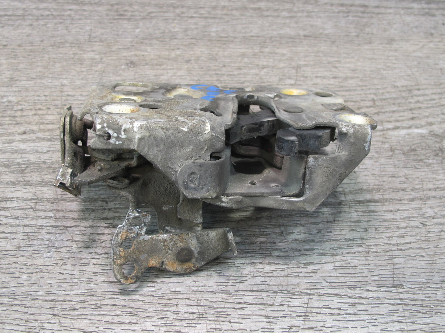 88-91 Chevrolet Corvette C4 Right Passenger Door Lock Latch OEM