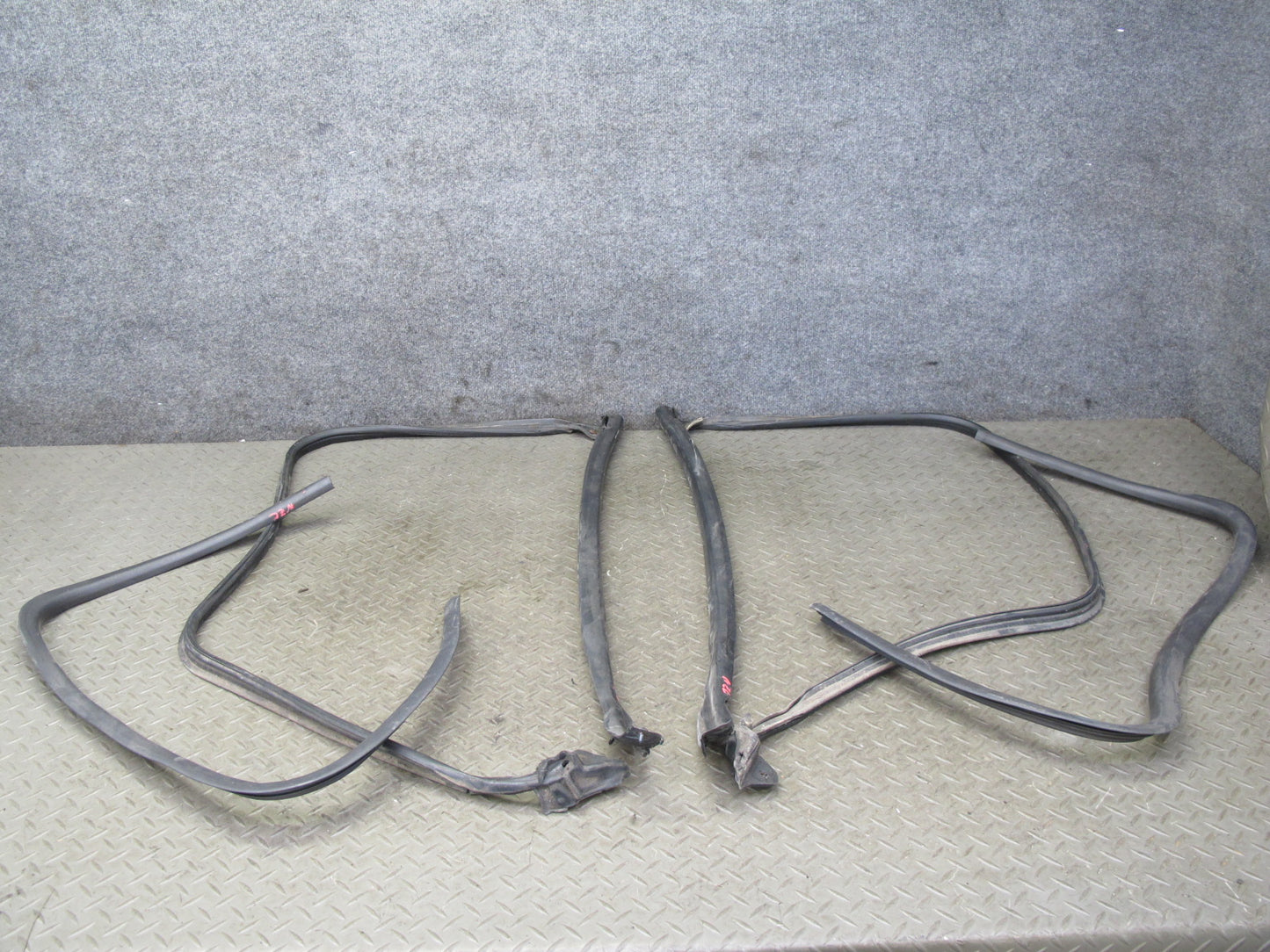 90-96 Nissan Z32 300ZX 2+0 Set of 4 Door & T-top Weatherstrip Rubber Seal OEM