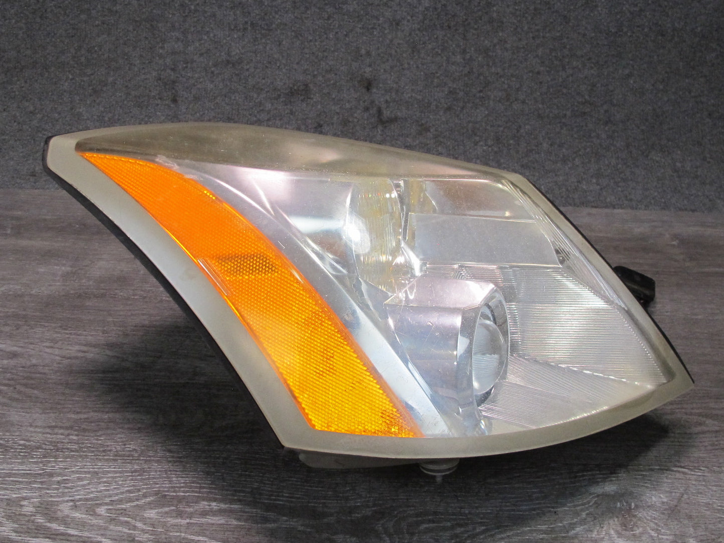 2006-2009 Cadillac XLR Front Right Passenger Side Xenon Headlight Lamp