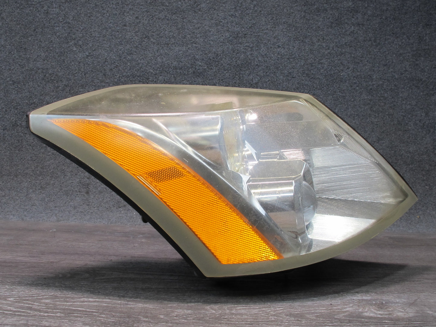 2006-2009 Cadillac XLR Front Right Passenger Side Xenon Headlight Lamp