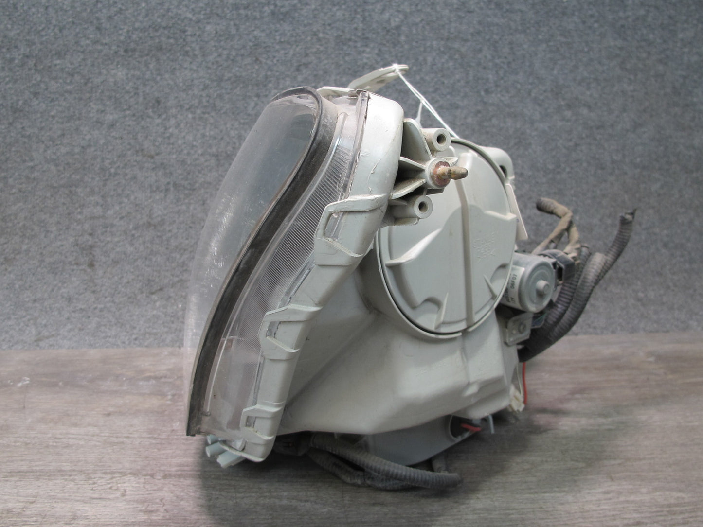 04-06 Lexus UCF30L LS430 Front Left Xenon HID Headlight Lamp OEM