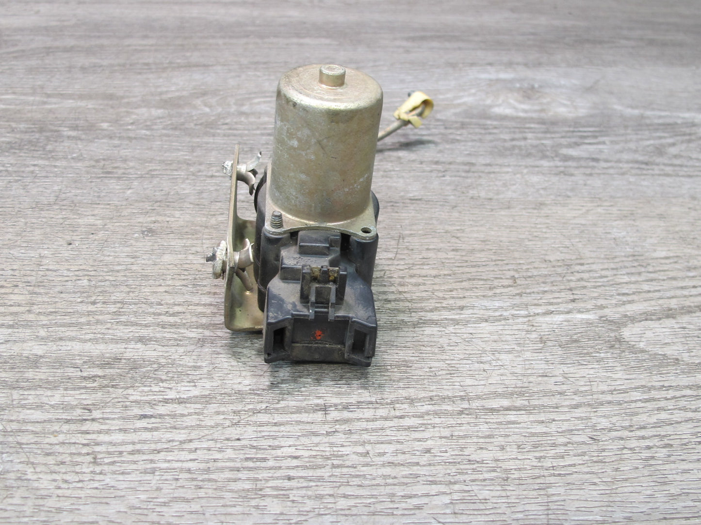 84-93 Chevrolet Corvette C4 Left Driver Door Central Lock Actuator Motor OEM