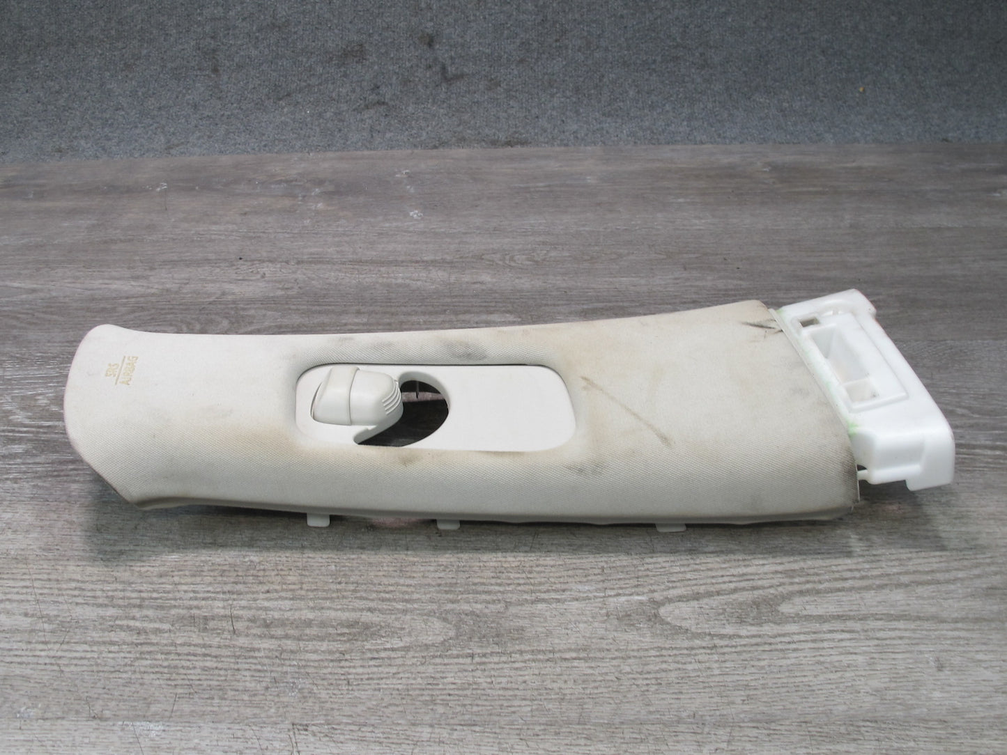 2011-2017 Infiniti QX56 QX80 Front Center B Pillar Upper Trim Cover Panel Set