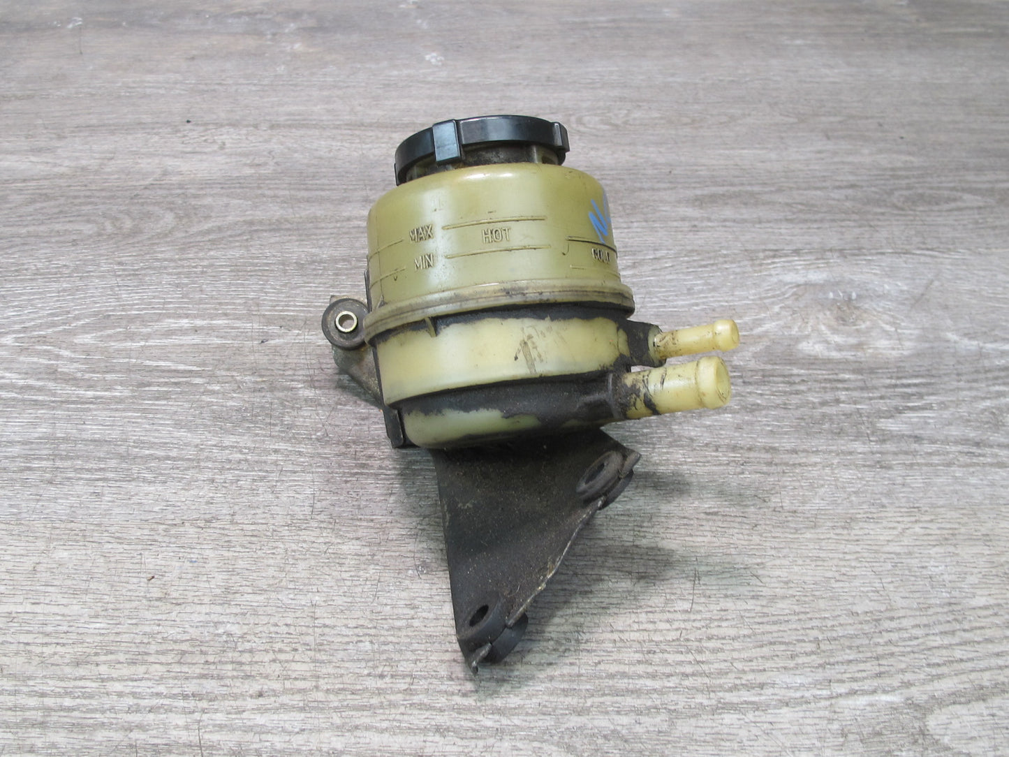 86-92 Toyota Supra MA70L NON Turbo Power Steering Fluid Reservoir w Bracket OEM