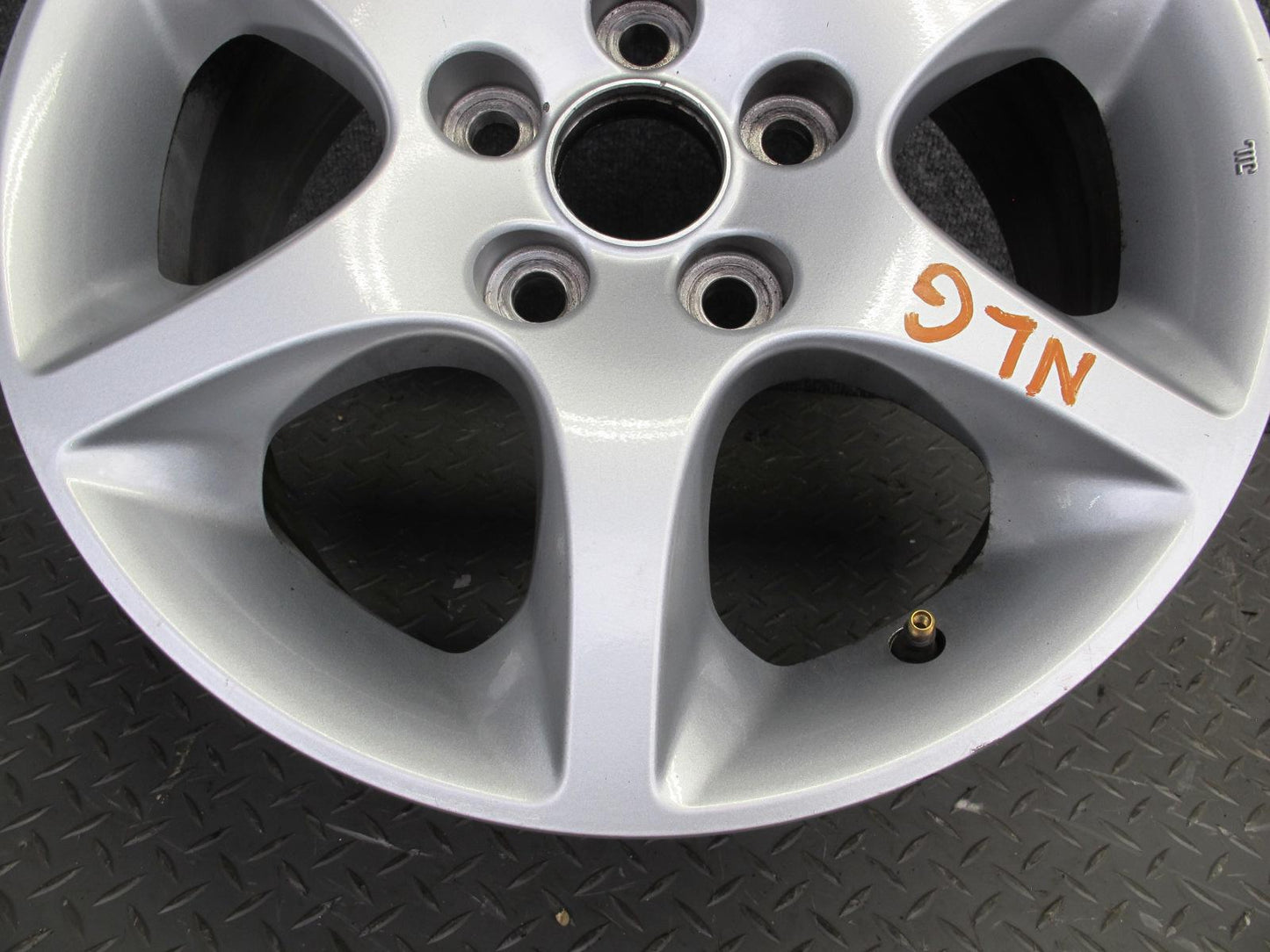 01-05 Lexus JZS160L GS430 GS300 Factory R16 16" Wheel Rim 16x7.5J ET50 OEM