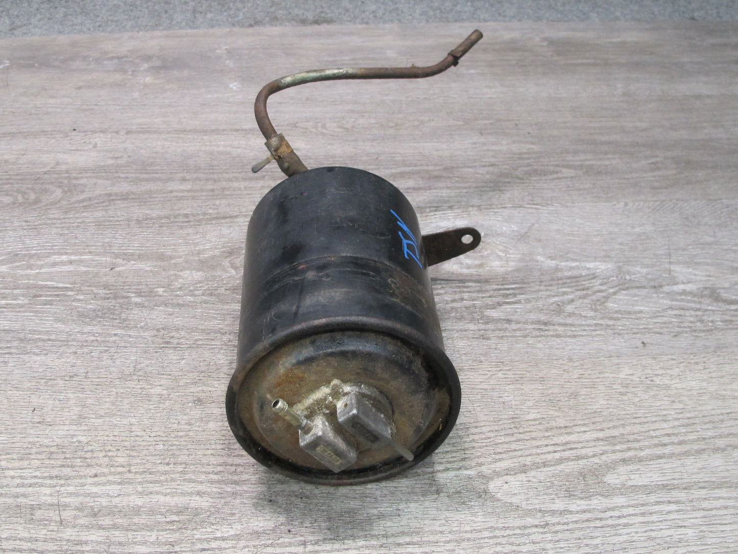 86-92 Toyota Supra MK3 MA70L Fuel Evap Vapor Charcoal Canister 77740-14410 OEM