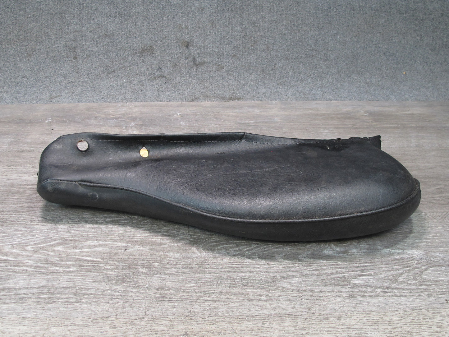 86-88 VW Scirocco MK2 Front Right Seat Lower Left Cushion Pad 841881177 OEM