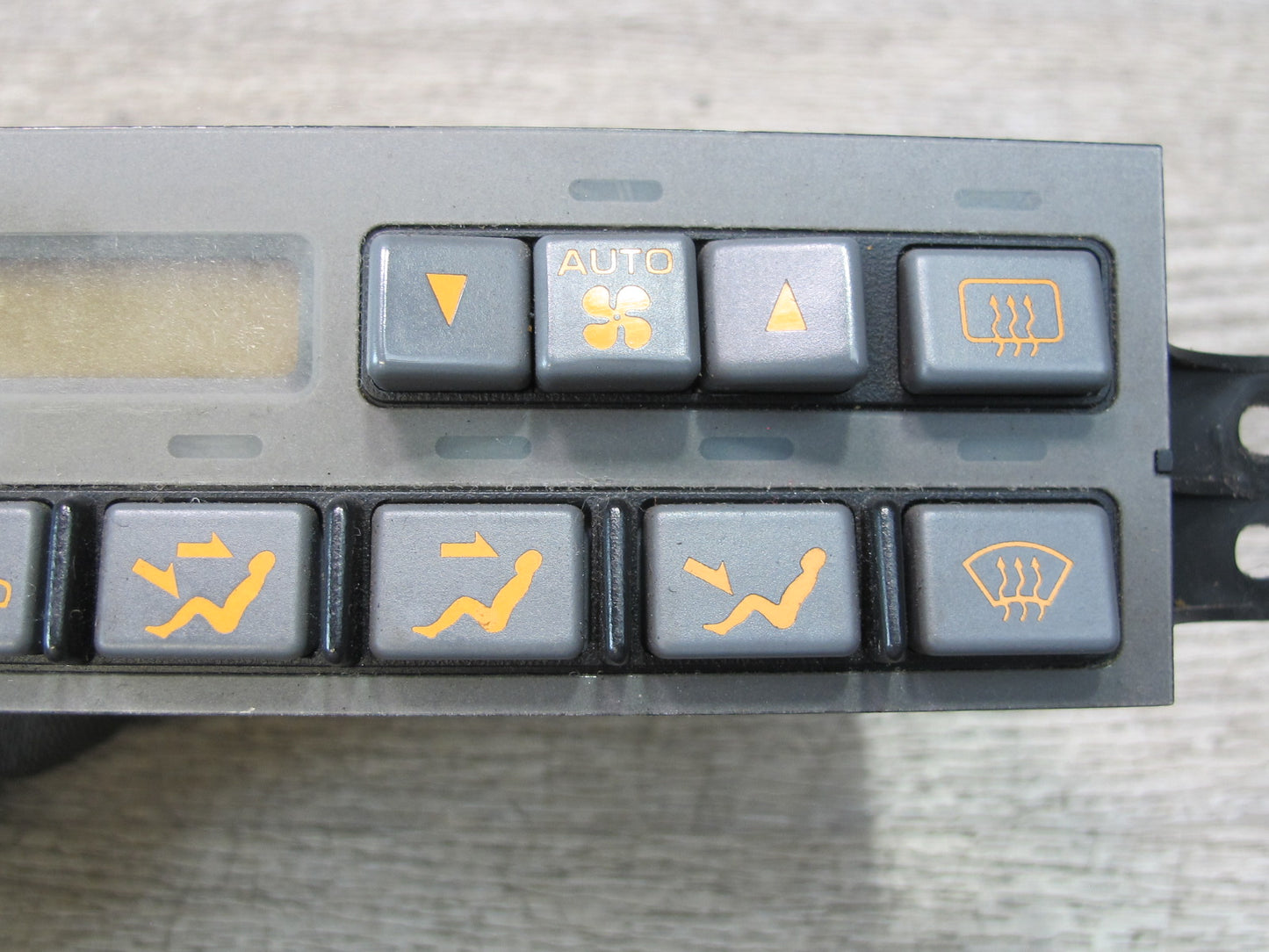 90-91 Chevrolet Corvette C4 A/C Climate Control Switch Panel 16150511 OEM