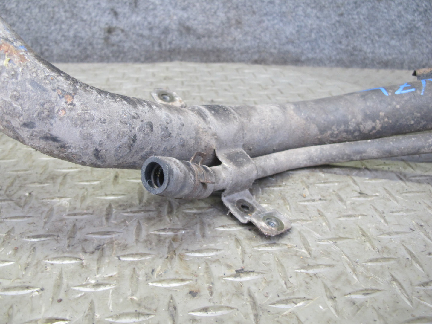 90-96 Nissan Z32 300ZX 2+0 Fuel Tank Filler Neck Pipe w Cap OEM